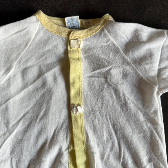 Vintage Infant Yellow & White Curity Snap-Front Baby Gown 22 Inches Long - Picture 3 of 5